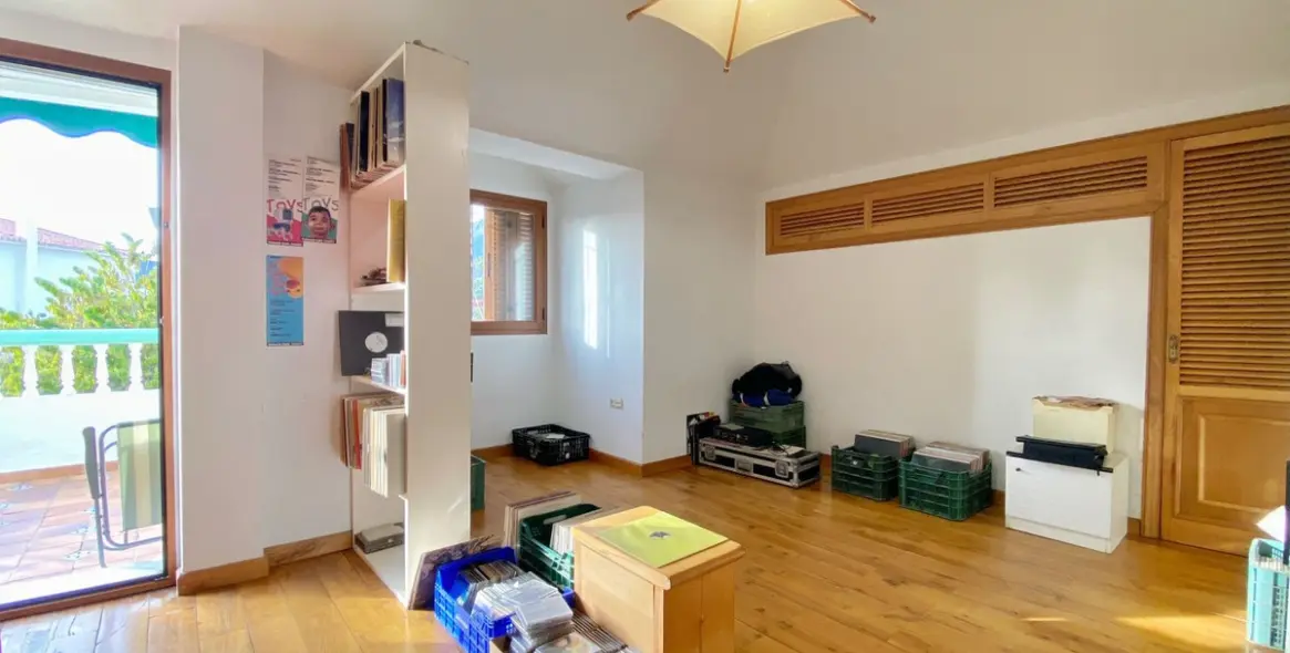 Продажа  отдельно стоящей виллы в Marbella 19