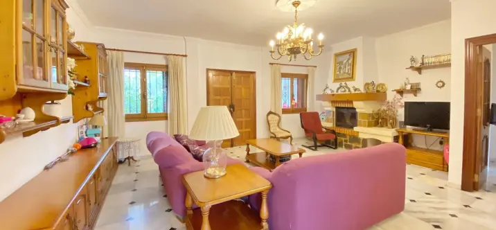 Venta de villa independiente en Marbella 3