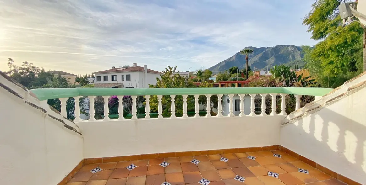 Продажа  отдельно стоящей виллы в Marbella 24