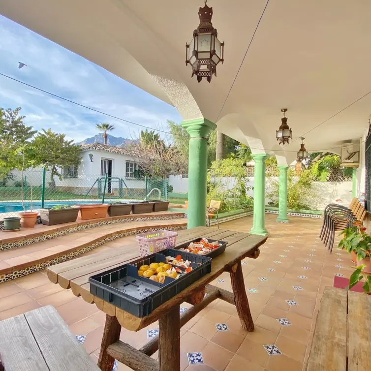 Продажа  отдельно стоящей виллы в Marbella