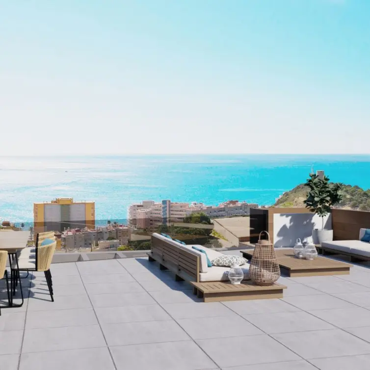 Продажа дома на две семьи в Fuengirola