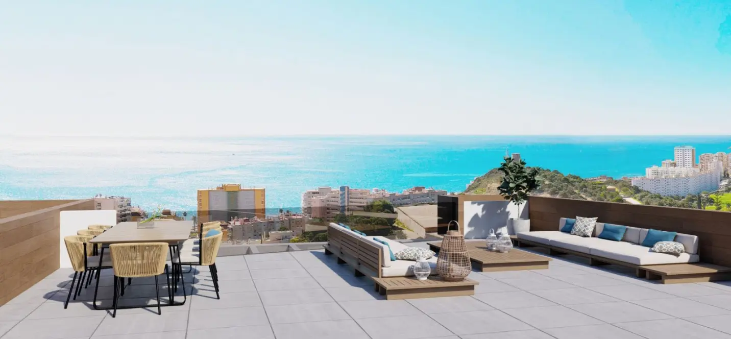 Продажа дома на две семьи в Fuengirola 1