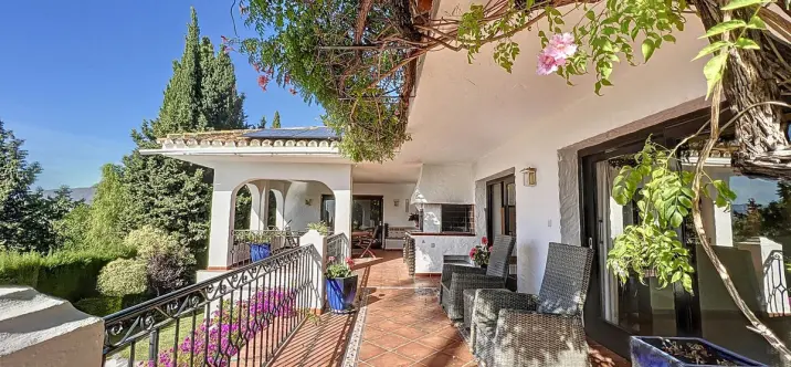 Venta de villa independiente en Mijas 2