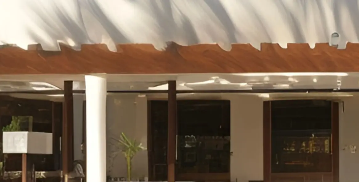 Sale of apartment complex in El Rosario 1