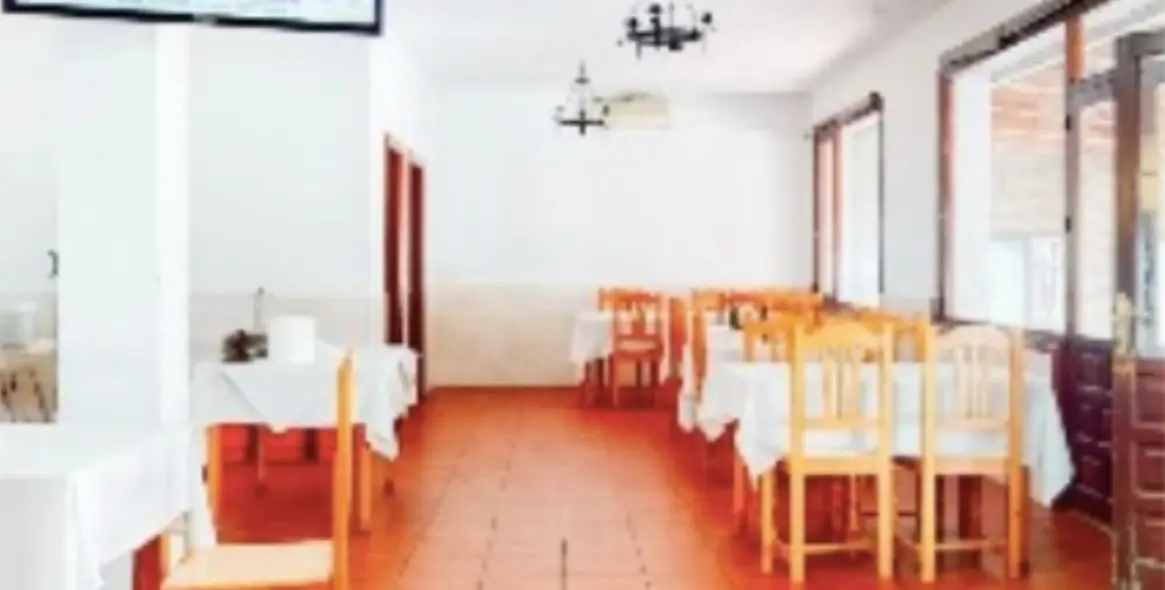 Sale of apartment complex in El Rosario 5