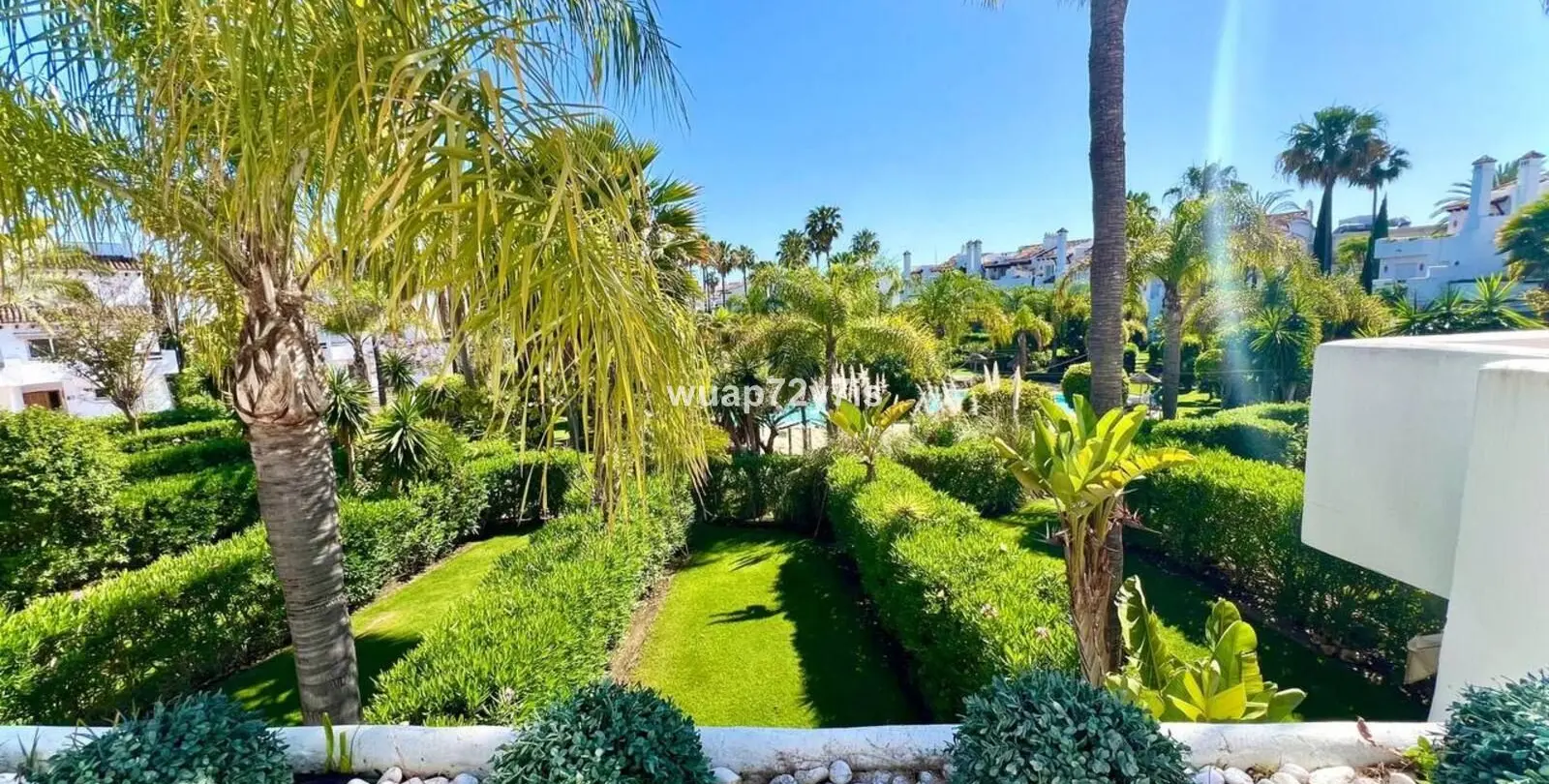 Venta de adosado en Estepona 2