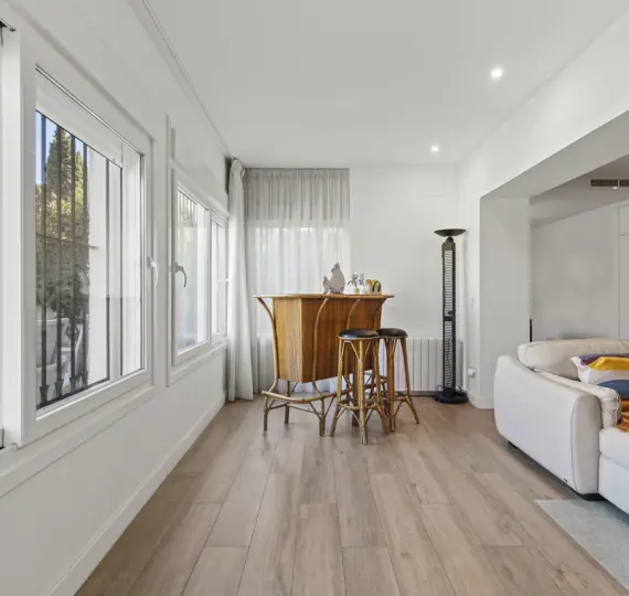 Venta de villa independiente en Guadalmina Alta