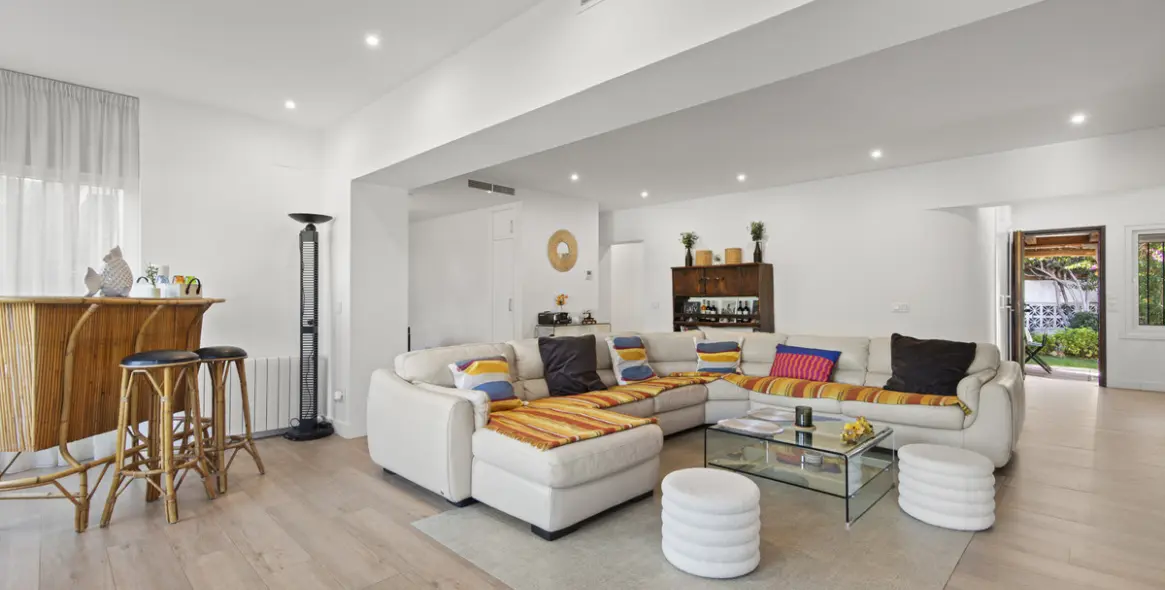 Venta de villa independiente en Guadalmina Alta 2