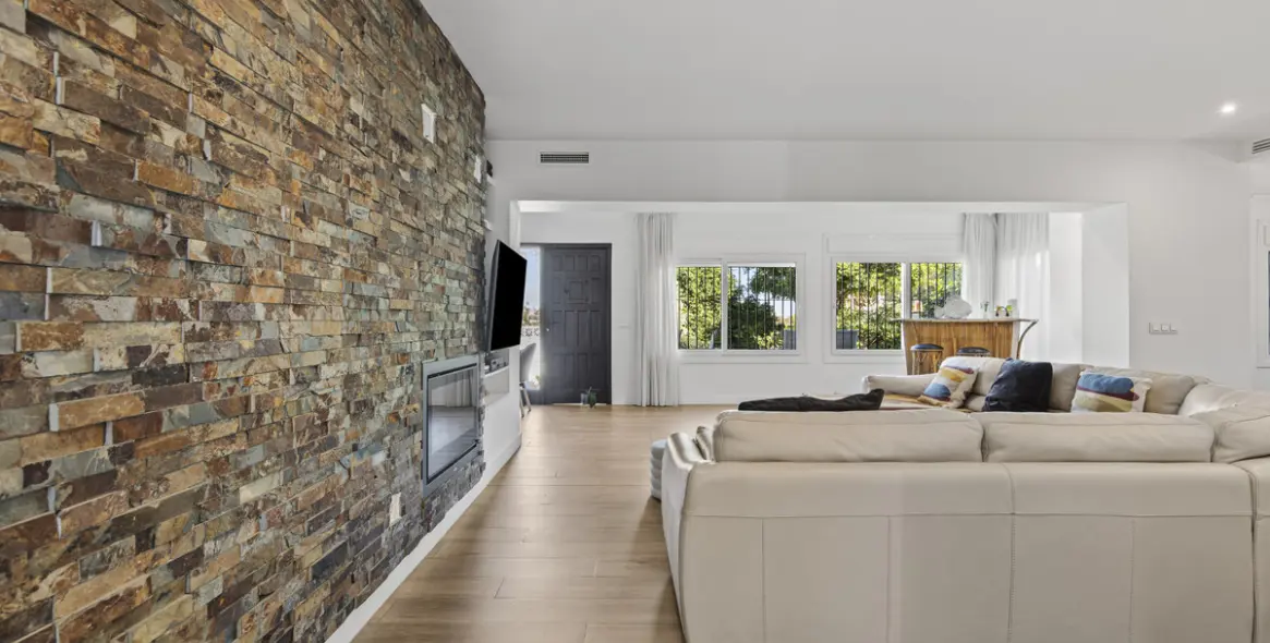 Venta de villa independiente en Guadalmina Alta 7