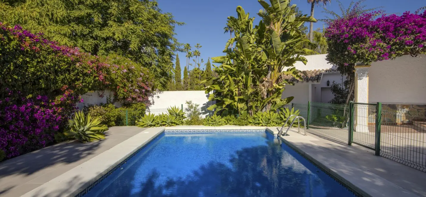 Venta de villa independiente en Guadalmina Alta 0