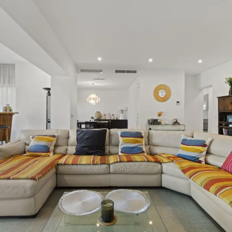 Venta de villa independiente en Guadalmina Alta