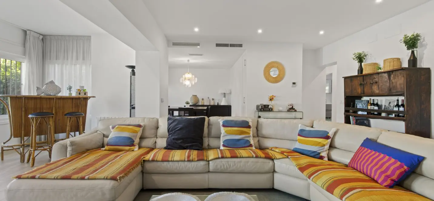 Venta de villa independiente en Guadalmina Alta 1