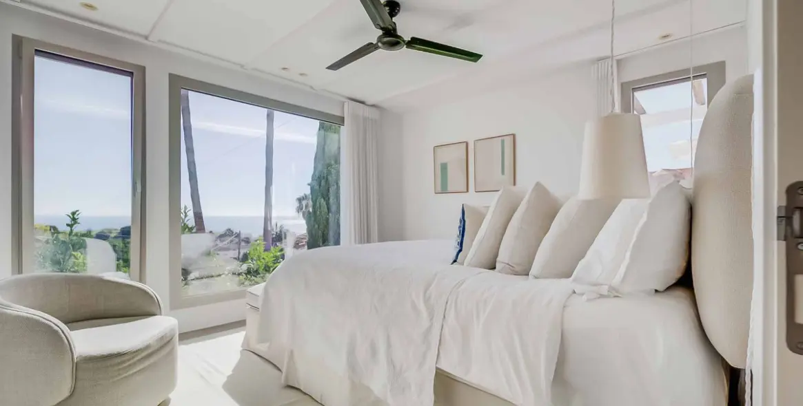 Продажа  отдельно стоящей виллы в Benalmadena 41