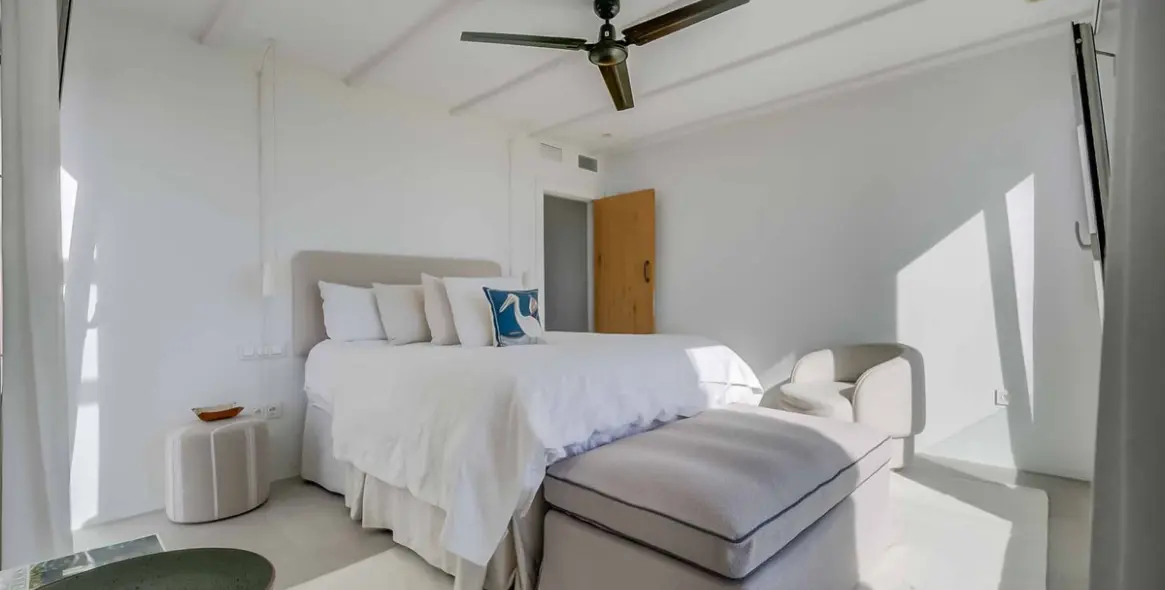 Продажа  отдельно стоящей виллы в Benalmadena 43