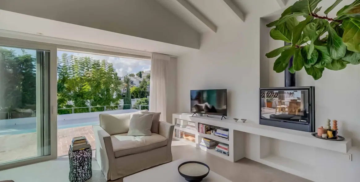 Продажа  отдельно стоящей виллы в Benalmadena 46