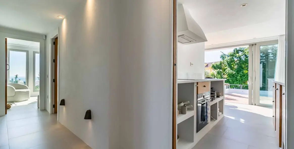 Продажа  отдельно стоящей виллы в Benalmadena 47