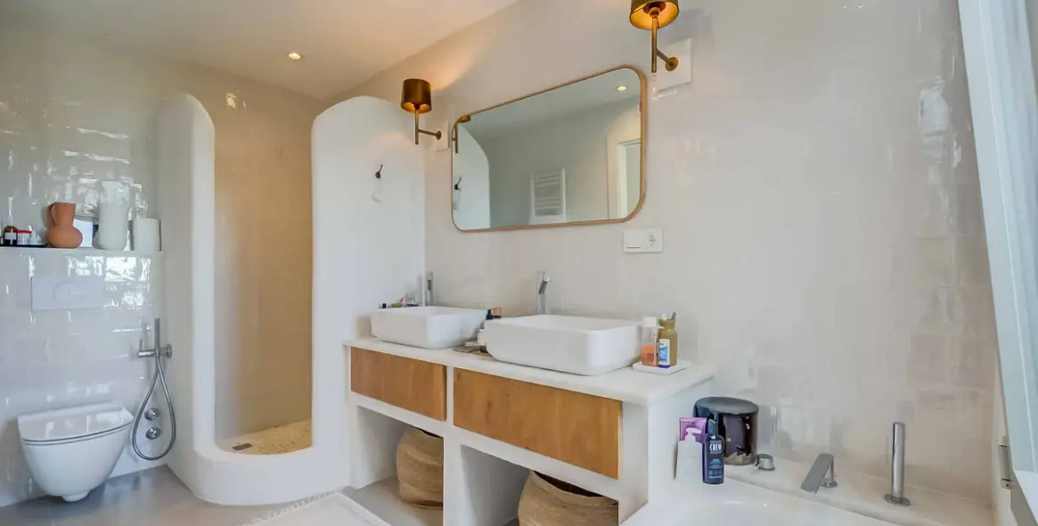 Продажа  отдельно стоящей виллы в Benalmadena 49