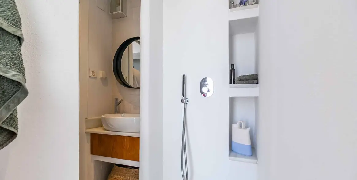 Продажа  отдельно стоящей виллы в Benalmadena 73