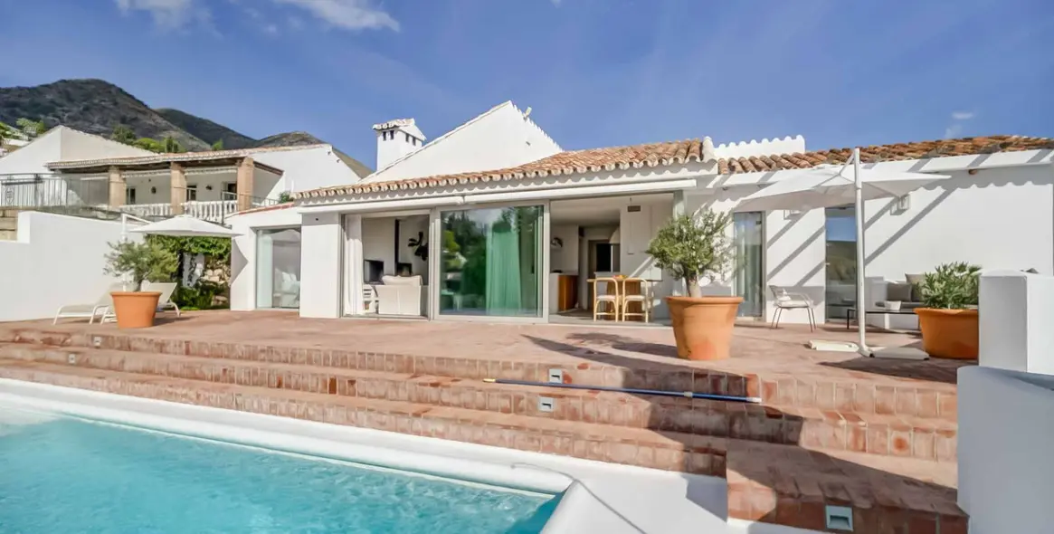 Продажа  отдельно стоящей виллы в Benalmadena 86