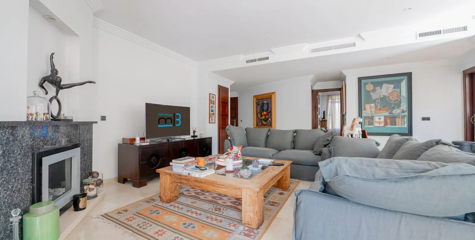 Venta de apartamento en planta baja en Puerto Banús 9