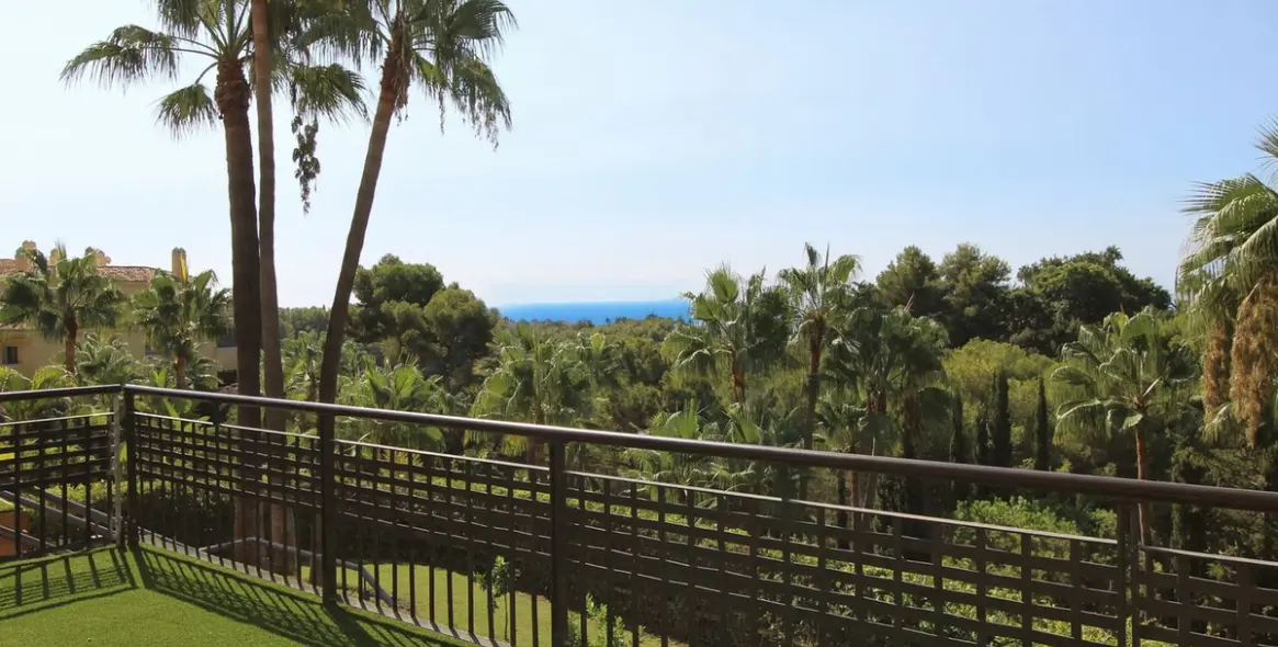 Venta de apartamento en planta baja en Sierra Blanca 4