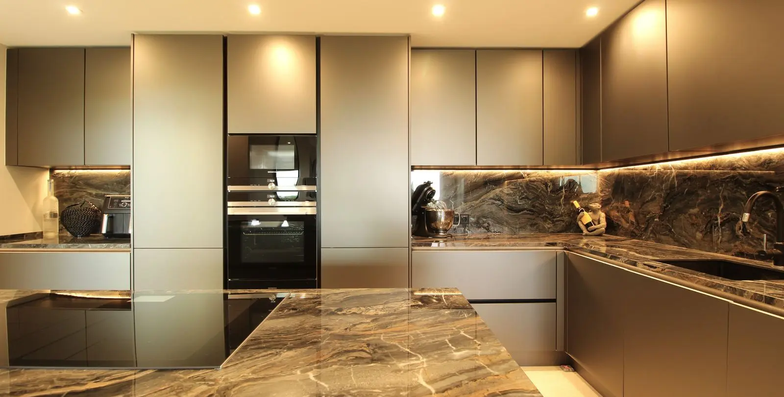 Venta de apartamento en planta baja en Sierra Blanca 10