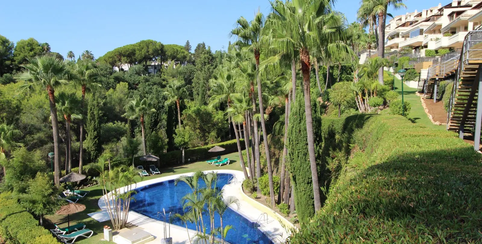 Venta de apartamento en planta baja en Sierra Blanca 23
