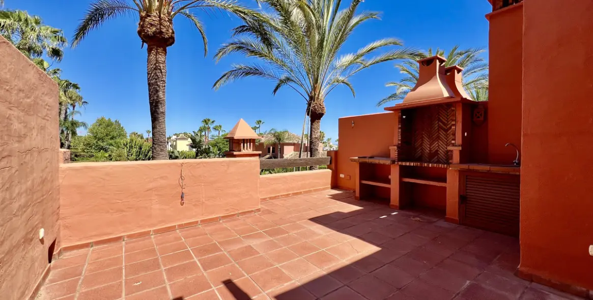 Sale of townhouse in Marbella (district The Golden Mile) 8