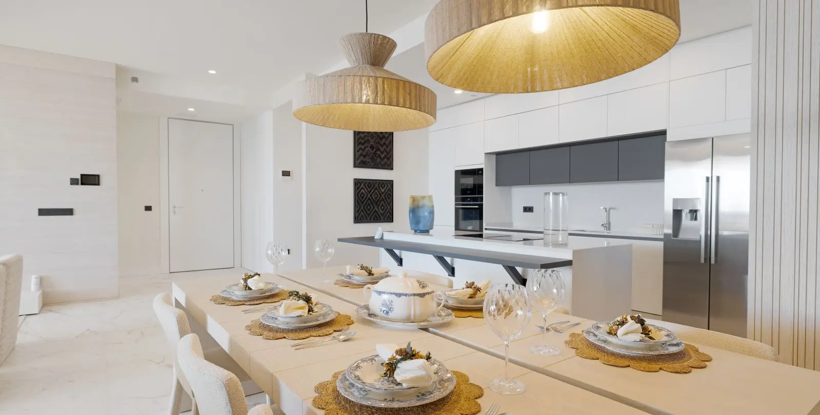 Sale of ground floor apartment in New Golden Mile 2