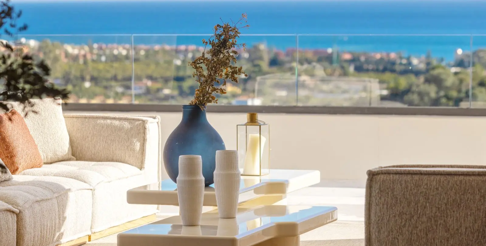 Sale of ground floor apartment in New Golden Mile 5