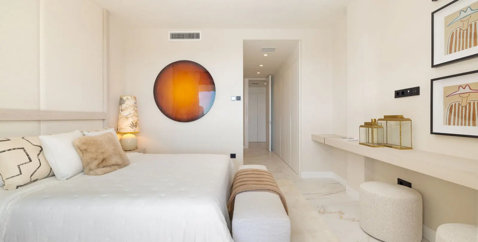 Sale of ground floor apartment in New Golden Mile 13