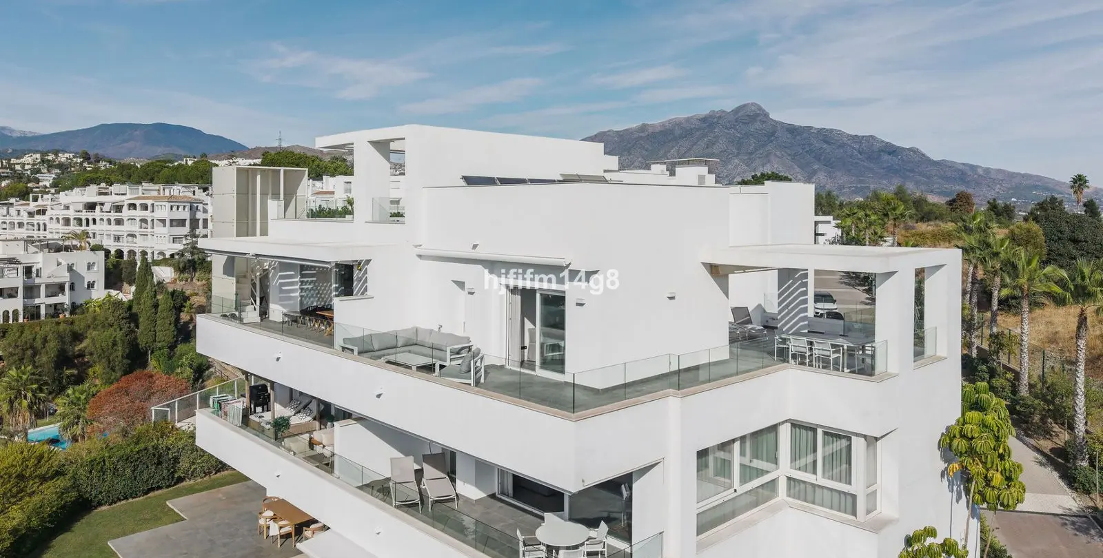 Venta de ático dúplex en La Quinta 1