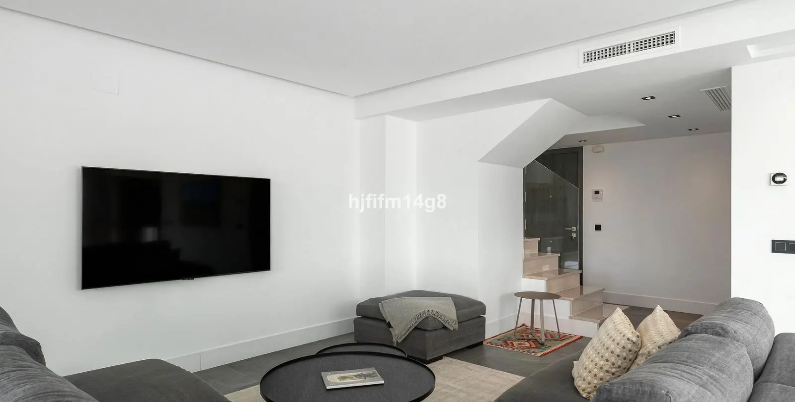 Venta de ático dúplex en La Quinta 6
