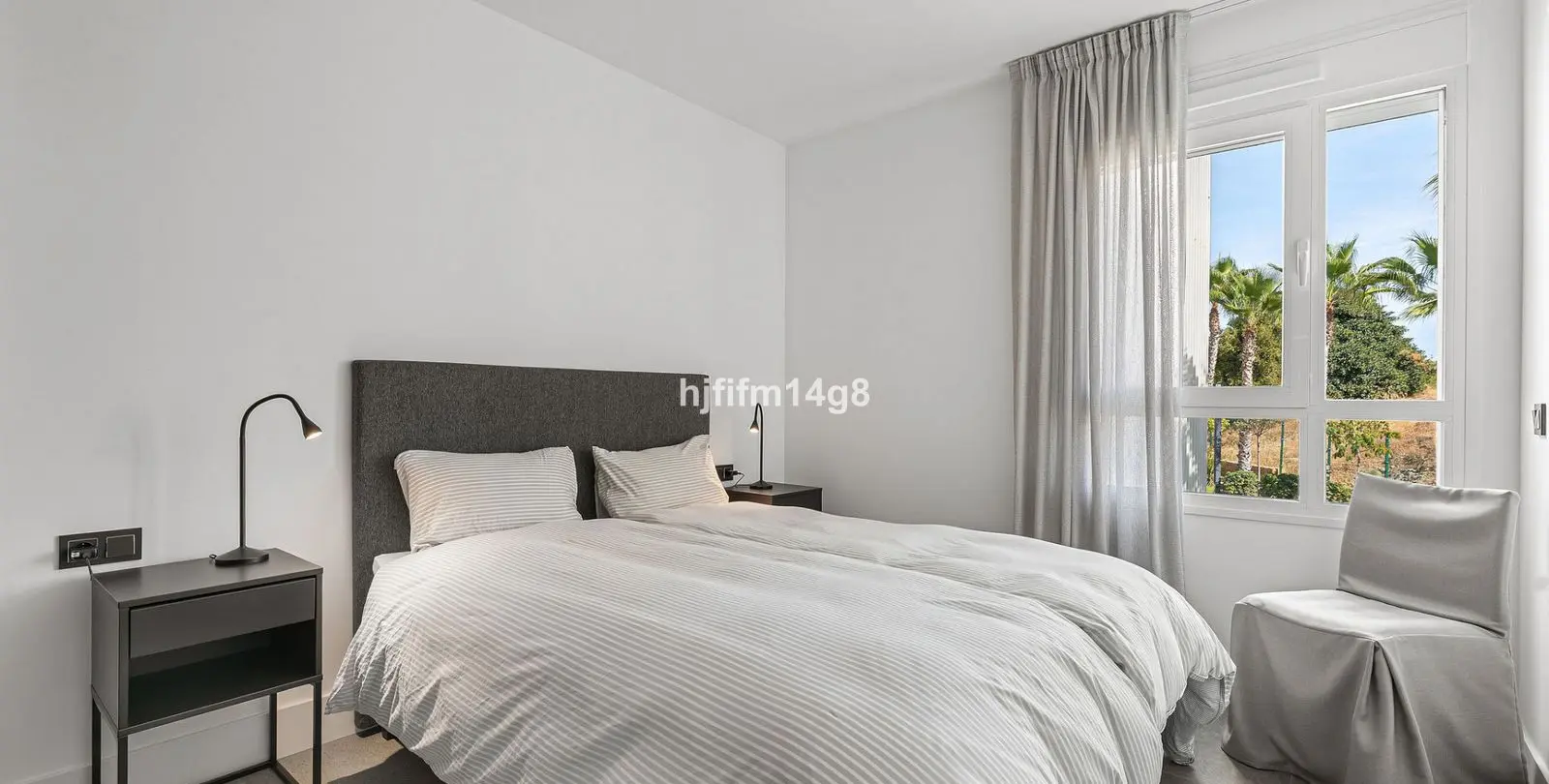 Venta de ático dúplex en La Quinta 14