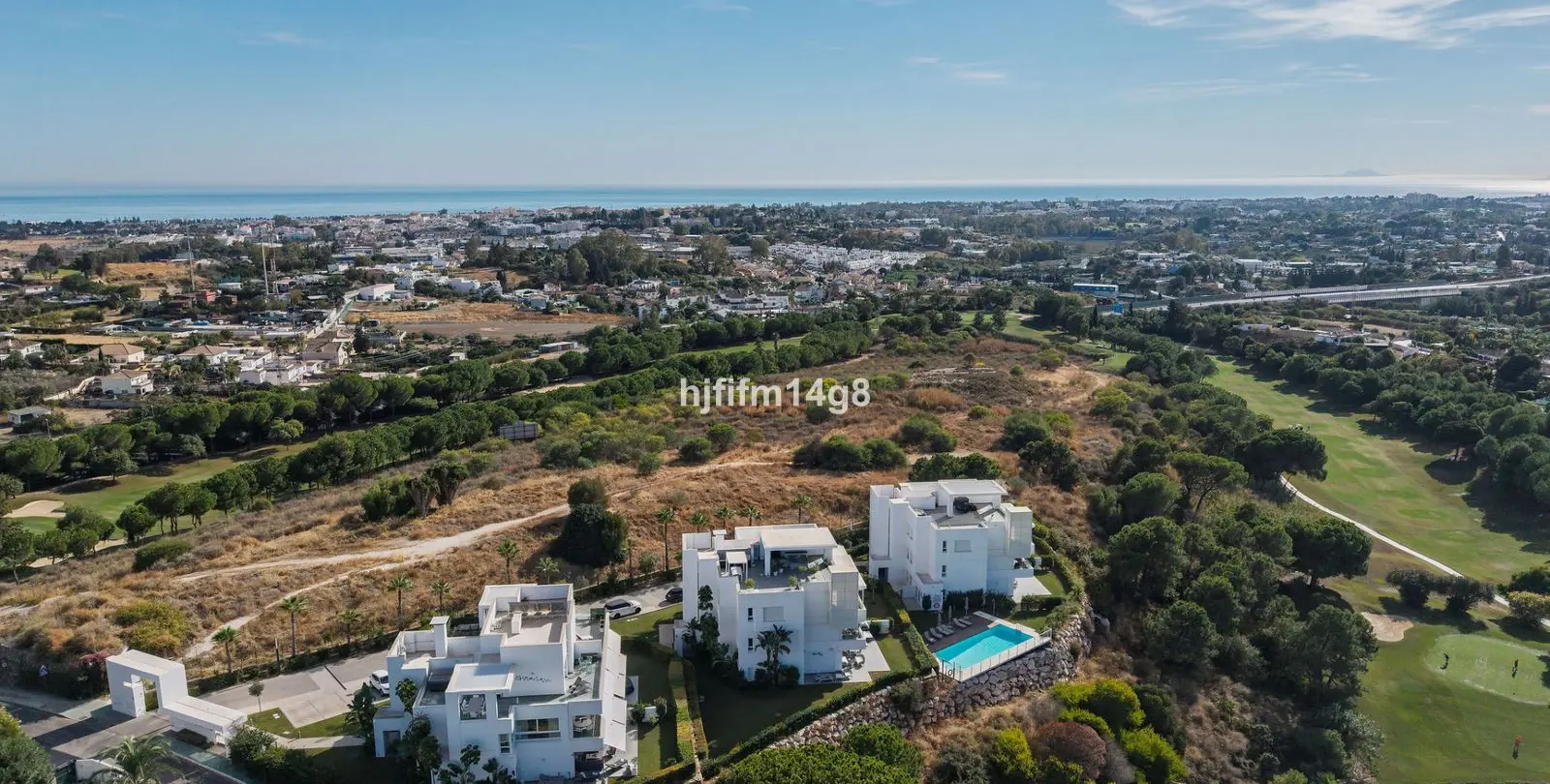 Venta de ático dúplex en La Quinta 24