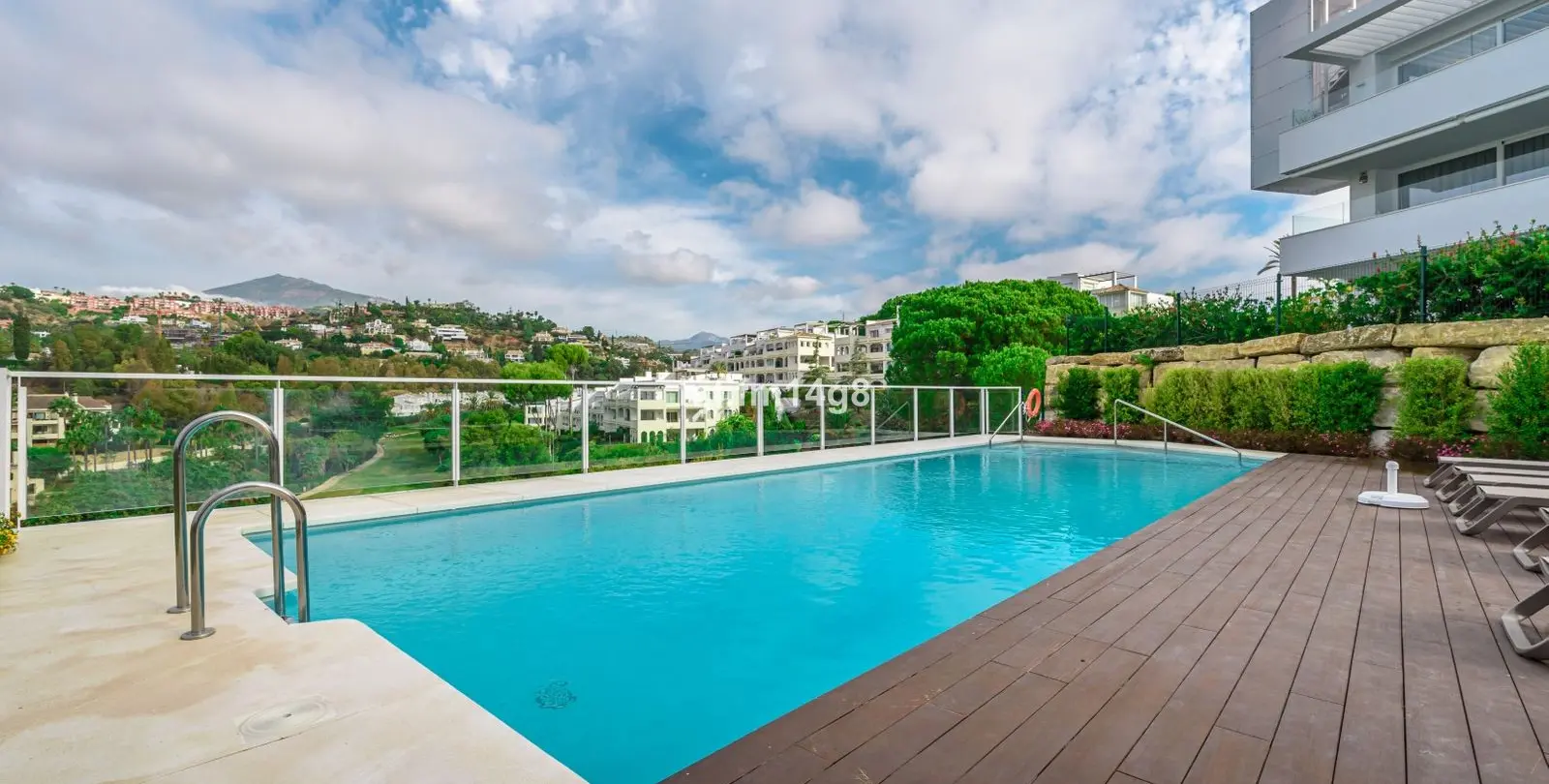 Venta de ático dúplex en La Quinta 30