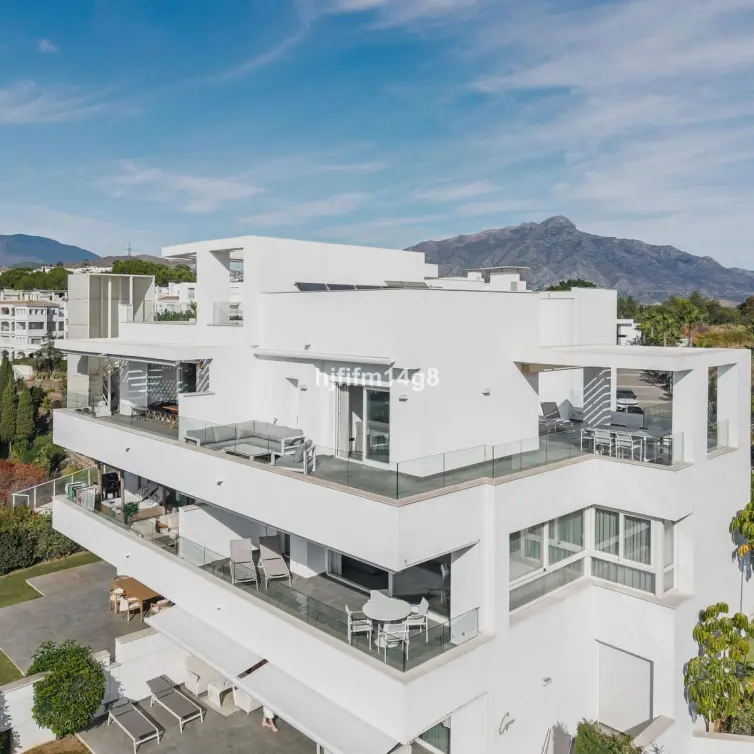 Sale of penthouse duplex in La Quinta