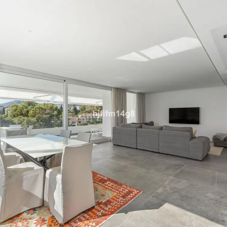 Sale of penthouse duplex in La Quinta