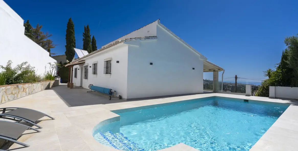 Venta de villa independiente en La Cala de Mijas 1