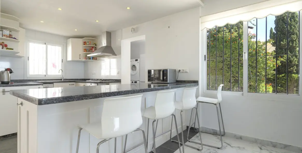 Venta de villa independiente en La Cala de Mijas 11
