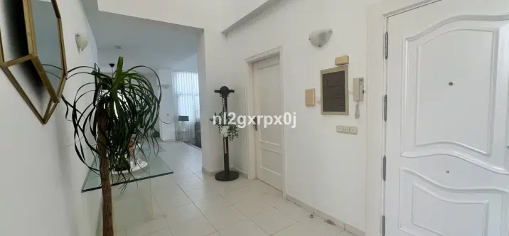 Venta de villa independiente en Reserva de Marbella 2