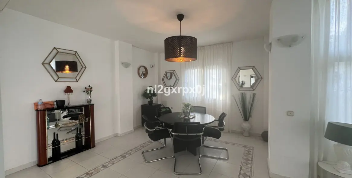 Venta de villa independiente en Reserva de Marbella 7