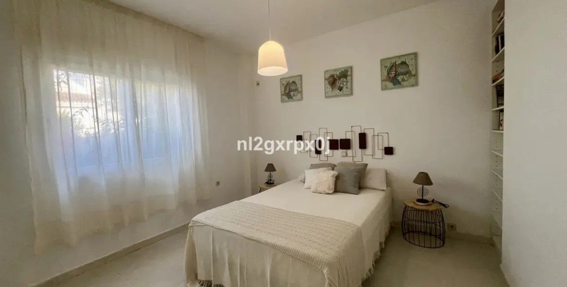 Venta de villa independiente en Reserva de Marbella 10