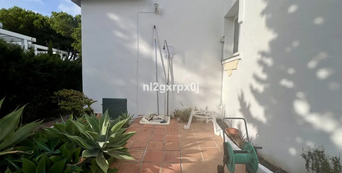 Продажа  отдельно стоящей виллы в Reserva de Marbella 29