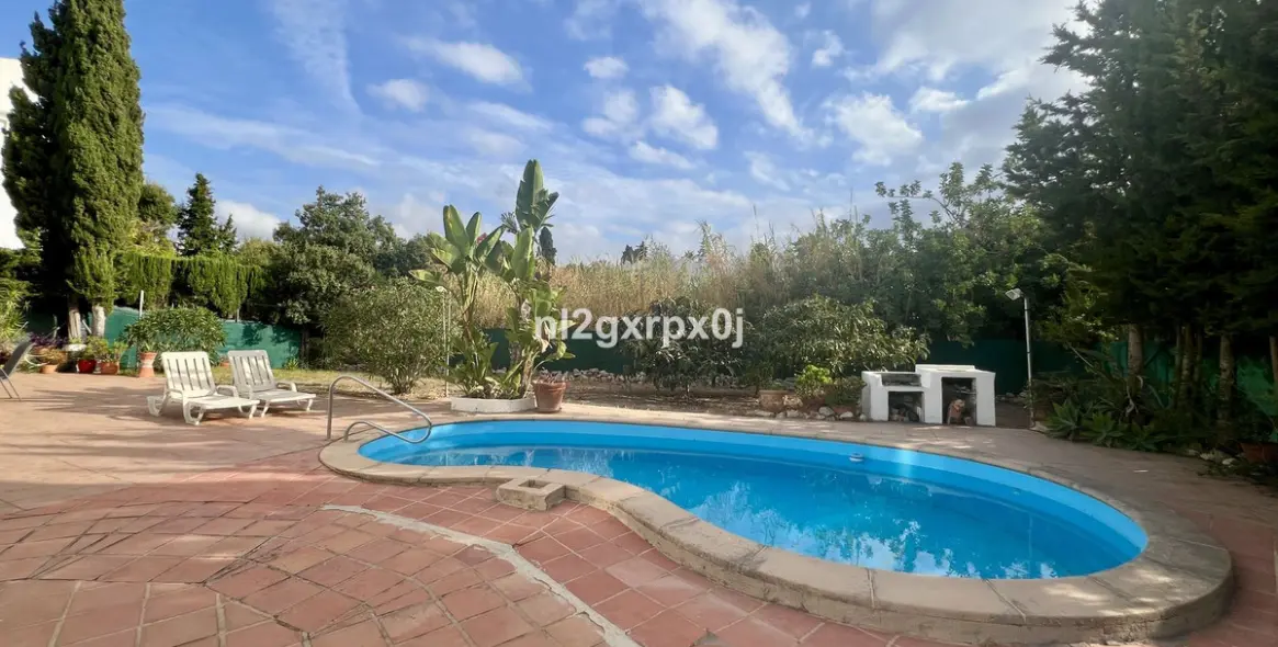 Продажа  отдельно стоящей виллы в Reserva de Marbella 30