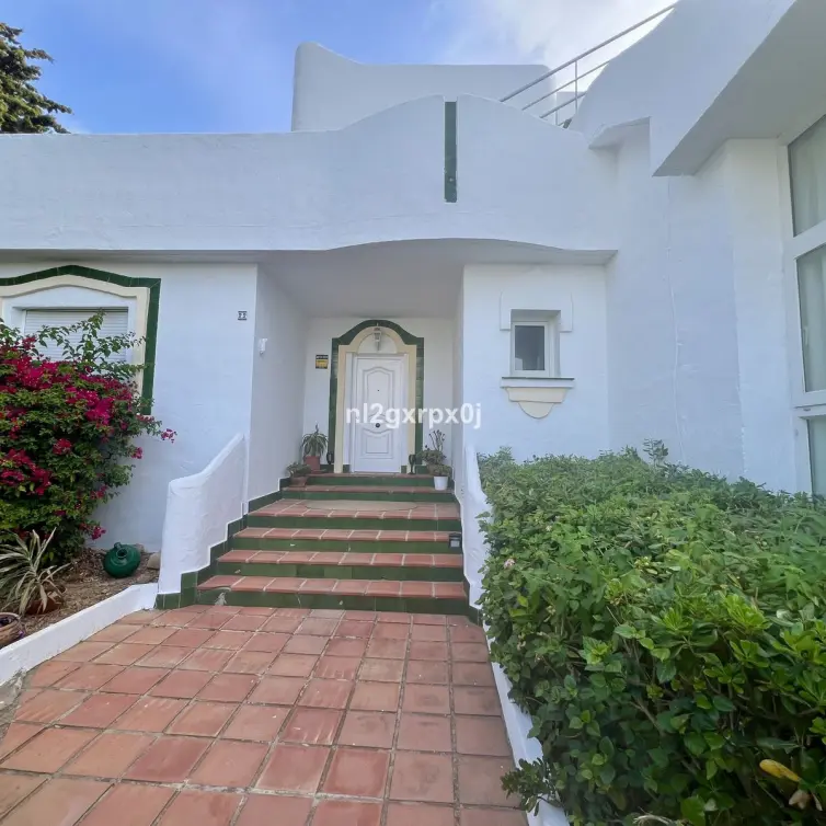 Sale of detached villa in Reserva de Marbella