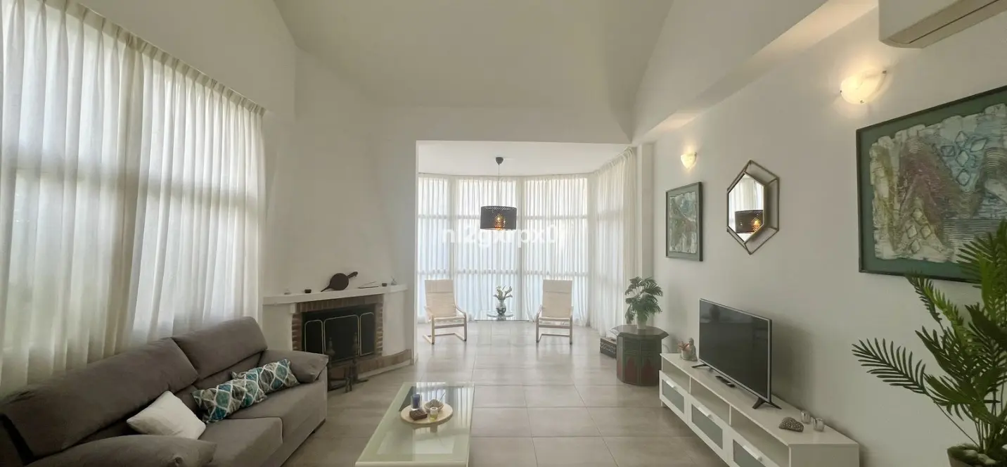 Sale of detached villa in Reserva de Marbella 4