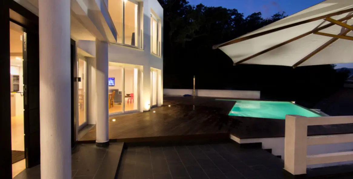 Sale of detached villa in La Mairena 9