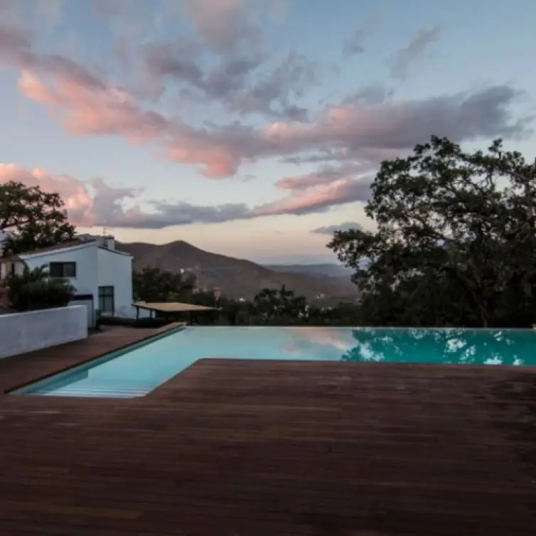 Sale of detached villa in La Mairena