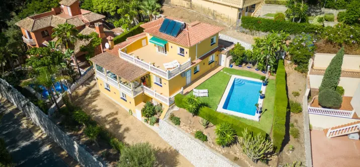 Sale of detached villa in Torrenueva 0